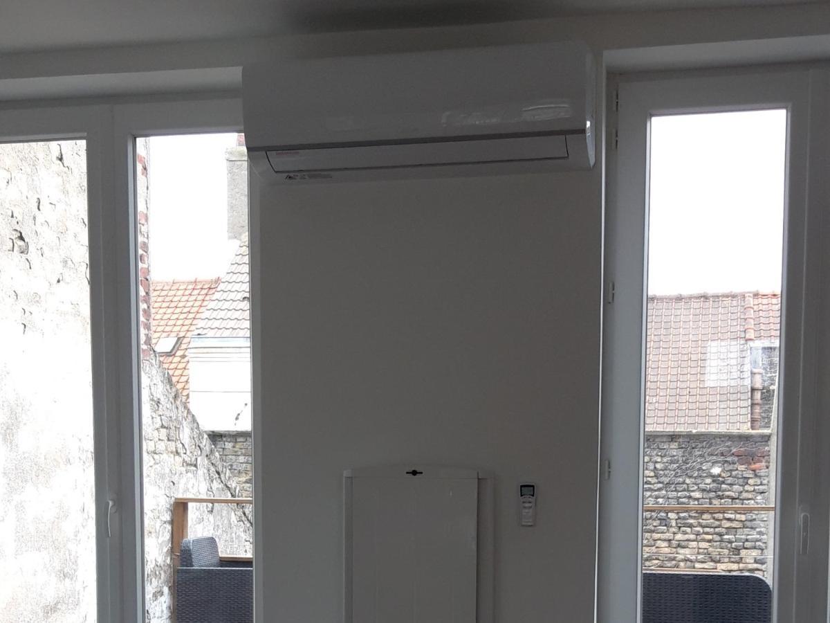 Le Petit Chez Soi Apartment Calais Exterior photo