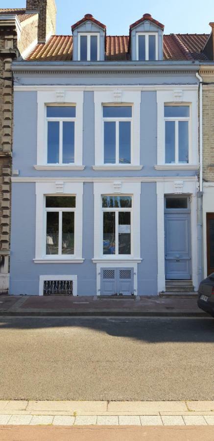 Le Petit Chez Soi Apartment Calais Exterior photo
